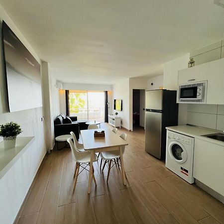 Bright Apartment In Puerto Alcudia Port de Alcudia  Exteriör bild